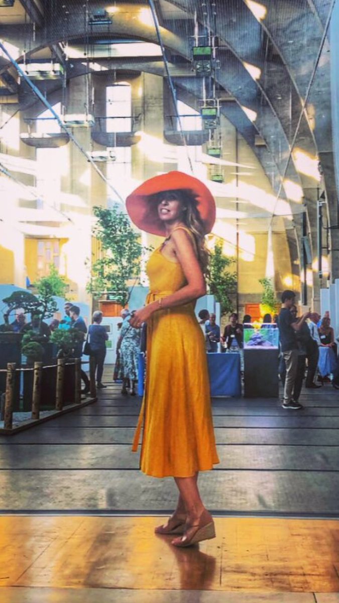 WRAP UP IN STYLE tweet media