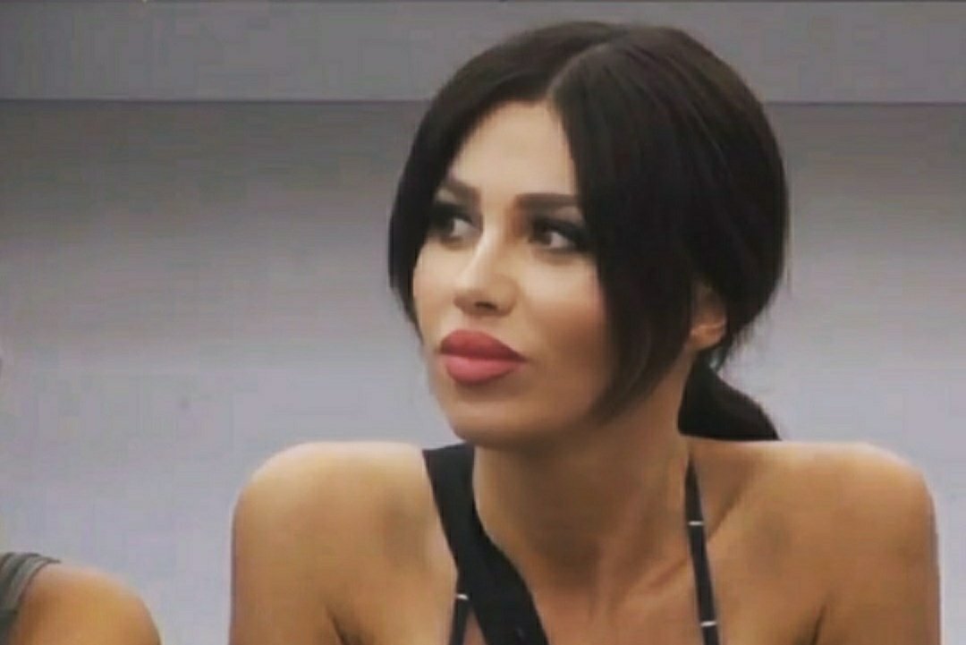 StanijaSexBomb's tweet photo. Nasilnicima je mesto u zatvoru! @Stanija https://t.co/0ZMI7QVS9e https://t.co/gFKO8v0AbW