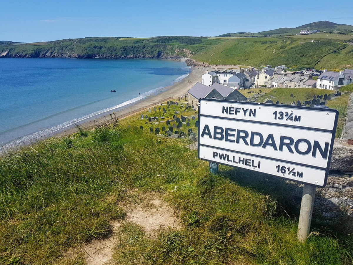Gorgeous walk at #aberdaron yesterday. So beautiful and the weather was glorious 😁☀️