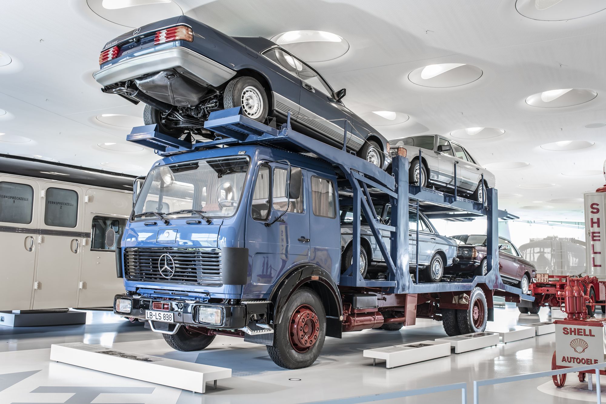 Mercedes Benz 1624