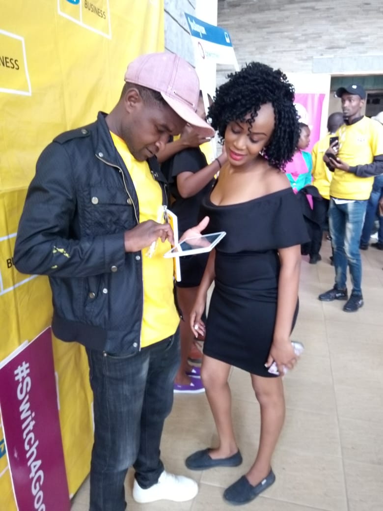 Les_Oberi's tweet photo. #Switch4Good #Yellocare #Brightlives @switchtvkenya @MTNKe 21 days of y'ellow care thanks youths we have to care about each other. https://t.co/ac9ugm8dG6