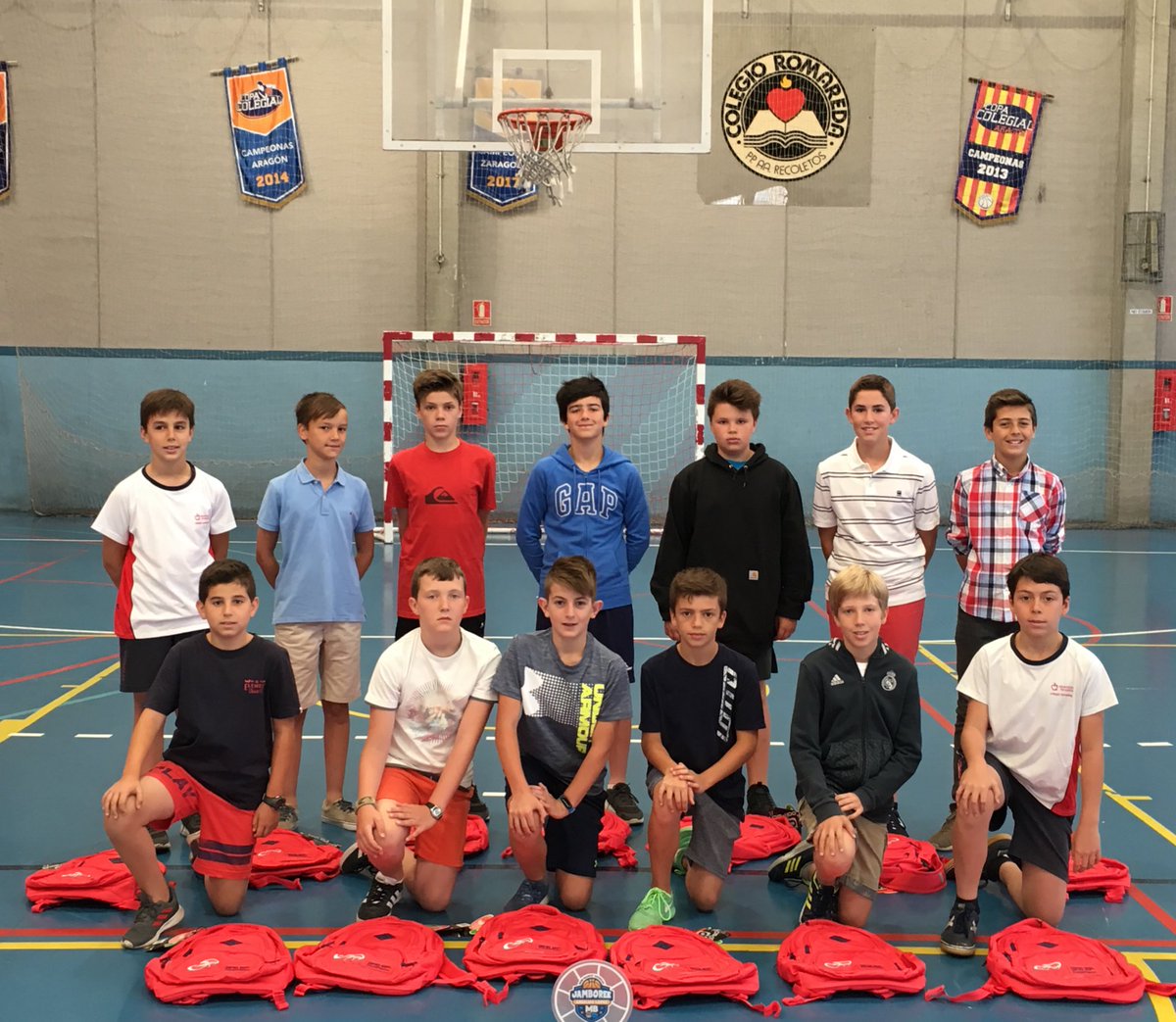 🥈🏀 Los Subcampeones del Jamboree Nacional Anselmo Lopez 2019 <a href="/CopaColegial/">𝘾𝙤𝙥𝙖 𝘾𝙤𝙡𝙚𝙜𝙞𝙖𝙡</a>  reciben su mochila <a href="/coolpack_es/">Coolpack_ES</a> 🔝🔝🔝