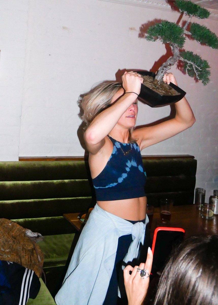 Good Looking tweet media