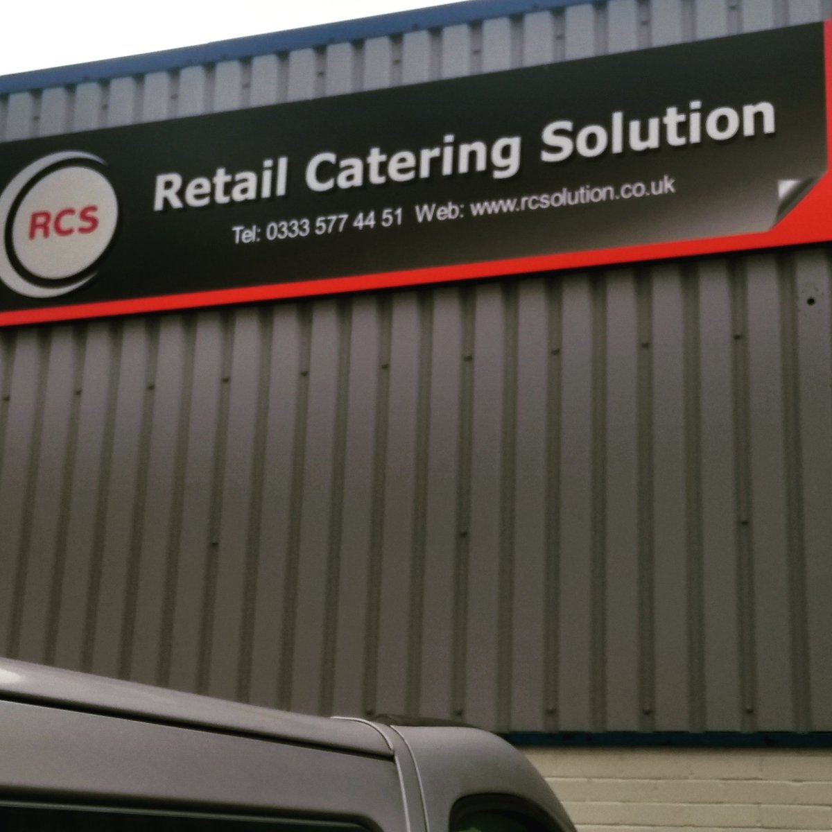 jamie_mcgough's tweet photo. If you are looking at starting your own business in the mobile catering, why not pop down or call us. While you are here you can grab yourself some breakfast from #rcsolution on site kiosk, #goffys the food is on point 😋🤤👌 #Catering #mobile #entrepreneurs #Foodie #yummyfood https://t.co/ENoGBXZcDG