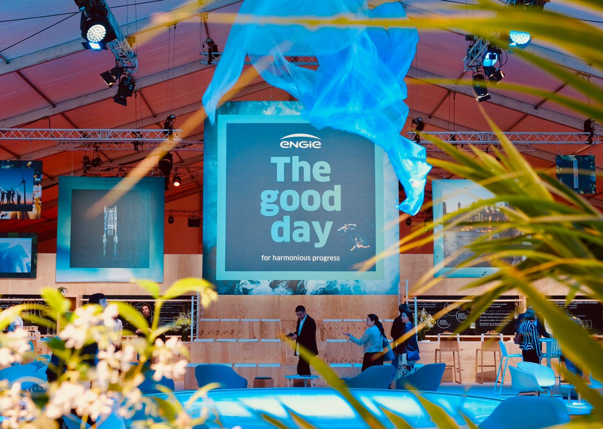 ENGIEgroup's tweet photo. What a beautiful day for #TheGoodDay! Follow us to discover today's solutions for the #ZeroCarbonTransition and join the conversations! #ActWithENGIE https://t.co/caeCEd1cpn https://t.co/zI6gCVFeK5