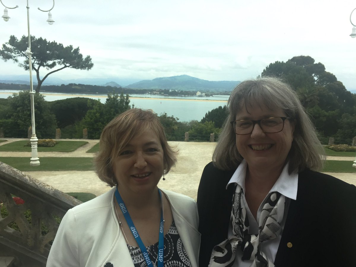 Sla27para's tweet image. At the beautiful Palacio de la Magdalena in Santander, Spain with Nobel Prize in Physics Donna Strickland, participating at the excellent @islist_uimp International school on Light!!! @CSIC @icn2nano @CIBERBBN @sedoptica @GEMF_RSEF @OpticalSociety @IEEEPhotonics @UIMP