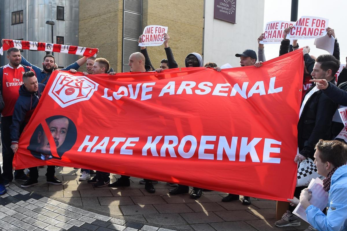 Our owner has put in a grand total of £0 to help the club sign new players in 10+ years.

He simply DOES NOT CARE.

Majority of Arsenal fans have HAD ENOUGH. 

Its time for us to take our club back. Together we can make it happen, through patience and persistence.  #kronkeout