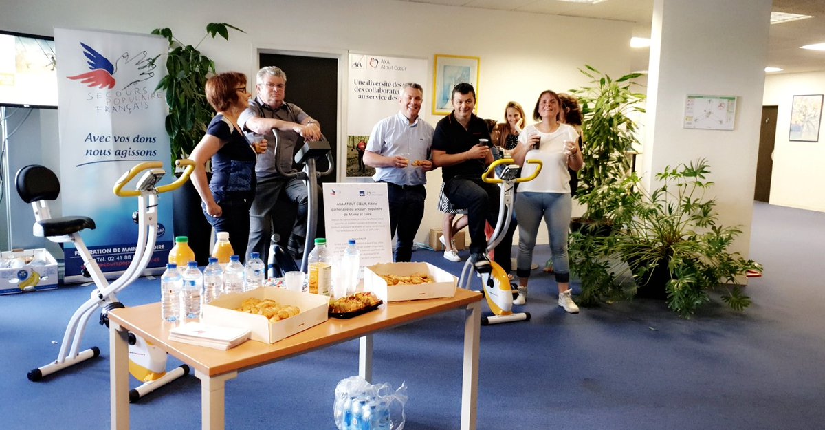 Aujourd’hui, à #Angers #AXAOuest :  #AXAAtoutCoeur vous donne RDV sur le palier du 1er étage pour ramer ou pédaler ! Objectif : financer des licences sportives pour les jeunes du <a href="/SecoursPop/">Secours populaire</a> <a href="/Maine_et_Loire/">Département Maine-et-Loire</a>. On compte sur vous. GO ! GO ! GO !