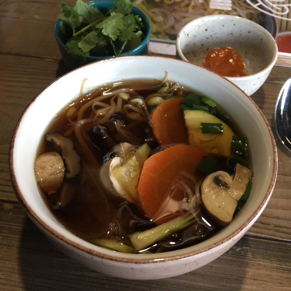 dead_romantic_'s tweet photo. 🍜🍜🍜 https://t.co/CsspKvXJpq