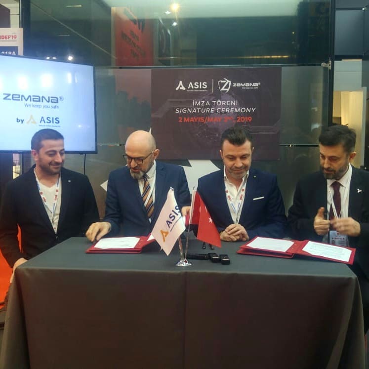 asisguard's tweet photo. #ASISGUARD olarak, #IDEF19'da gerçekleştirdiğimiz imza töreni ile siber güvenlik ve yazılım alanında dünya markaları arasında yer alan #ZEMANA'nın çoğunluk hissesinin sahibi olmaktan mutluluk duyuyor, savunma sektörü ve ülkemiz için hayırlı olmasını diliyoruz.
#ASİS #savunma https://t.co/78OYpNexuP