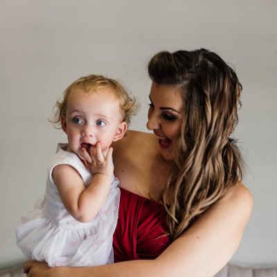_LillyLight_'s tweet photo. #NewProfilePic https://t.co/nCRamhHcN0