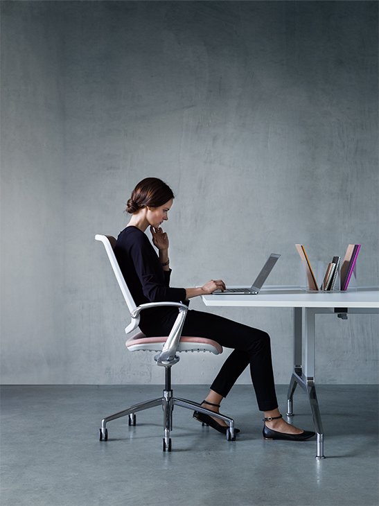 As the world’s first fully certified task chair to provide dynamic support without the need for manual user adjustments, Trinetic is setting the benchmark for the next generation of task seating. #officechair #trinetic #taskchair #ergonomics