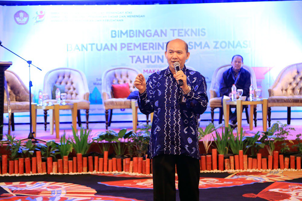 direktoratsma's tweet photo. Kegiatan kemudian berlanjut pada penyusunan RAB dan Action Plan, sampai penandatanganan MoU.
@Kemdikbud_RI
@DikdasmenDikbud
#SMAMajuBersamaHebatSemua
#MutuPendidikan
#DitPSMA #DitjenDikdasmen https://t.co/0dWxEtyy49