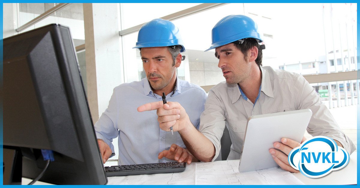 работают высококвалифицированные специалисты. работники предприятия. работают высококвалифицированные специалисты. работают высококвалифицированные специалисты. специалист высшей квалификации это.