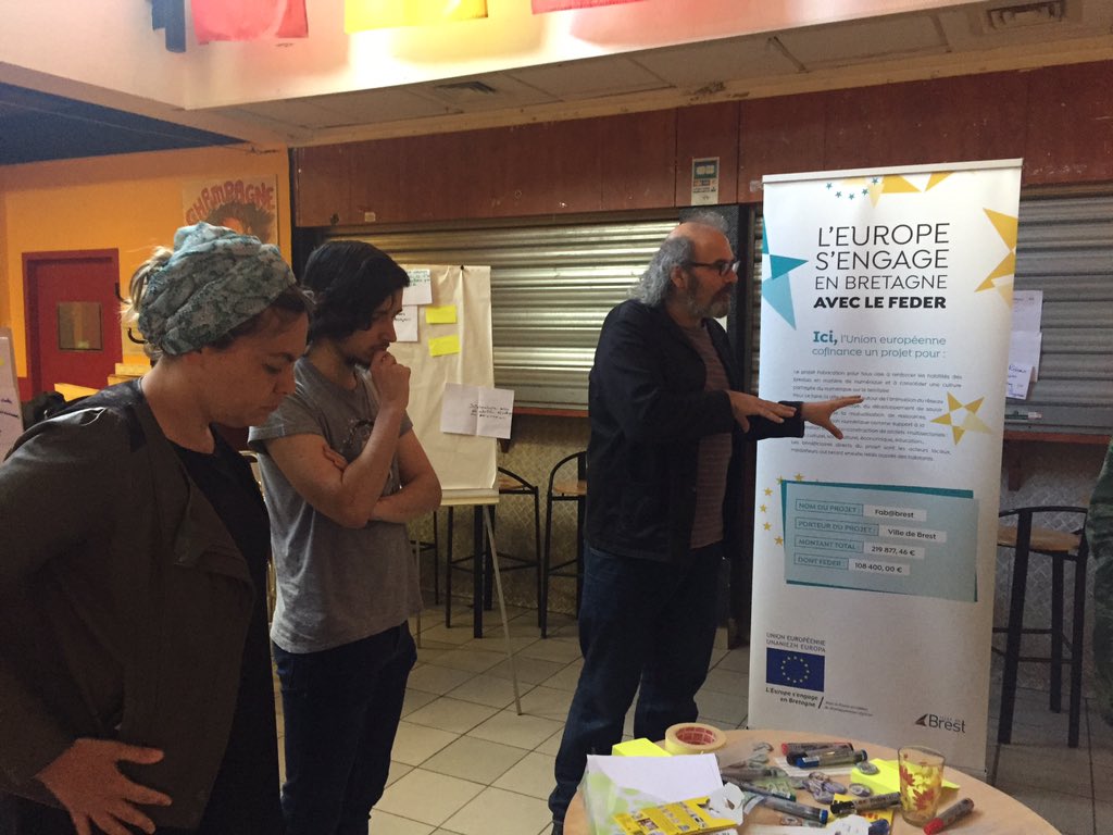 Fababrest's tweet photo. Création des groupes #fababrest #hackBrest2019 @IMTAtlantique @cpnfinistere @FabDuPonant @UBO_OpenFactory #hackathon https://t.co/wIatg5LZbw