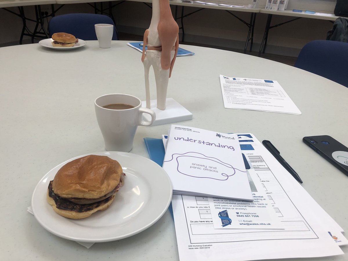 charlinabevanj's tweet photo. This mornings Wellbeing at work workshop! #5waysofwellbeing #Wellbeingbreakfast @NPTCouncil @NPT_SupP @WtW_Wales https://t.co/6IHZNYhqLp