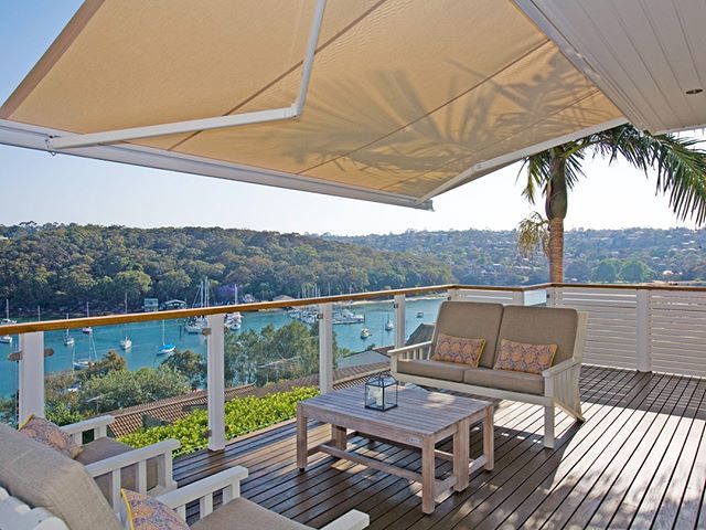 CradleDesign's tweet image. R E S I D E N T I A L | A deck for days!🙌What a phenomenal view from our Harbour House in Fairlight. This stunning structure was designed by Cradle to maximise those breathtaking views while respecting the traditional detail of the house. 

#deckdesig… bit.ly/2ZDkBxw