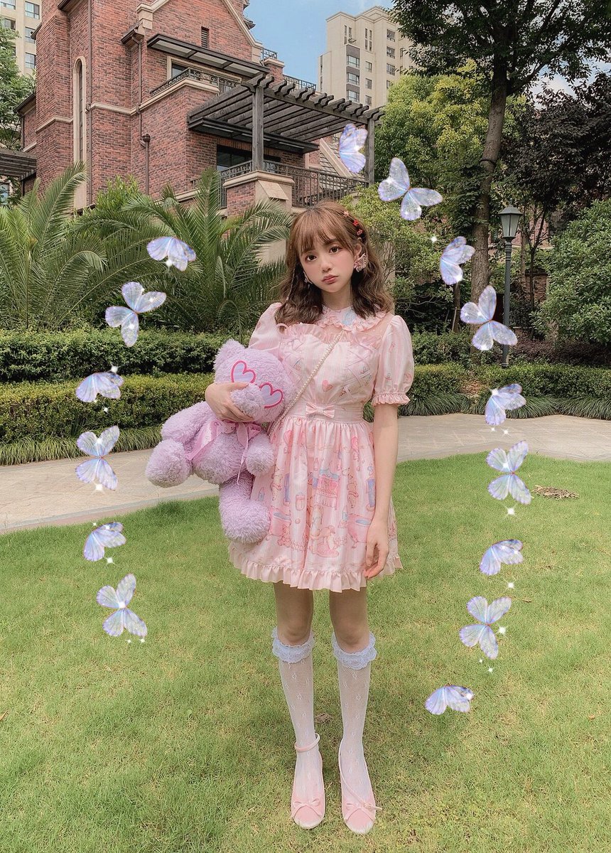 Bobon21_japan's tweet photo. 🎠2016SS ガールズアワード🎠

Bobon21ステージでランウェイを華やかに
彩ってくれた斎藤飛鳥(乃木坂46)さん着用モデルのリメイク版✨😍

🔁リツイートor❤️いいねすると抽選で新作が当たるかも💓
フォローも忘れずにね😊

🆕ドーリーシープフリルワンピース
🛒https://t.co/gLkZPQ9jgF
#Bobon21 https://t.co/HZJ4tn4ENR
