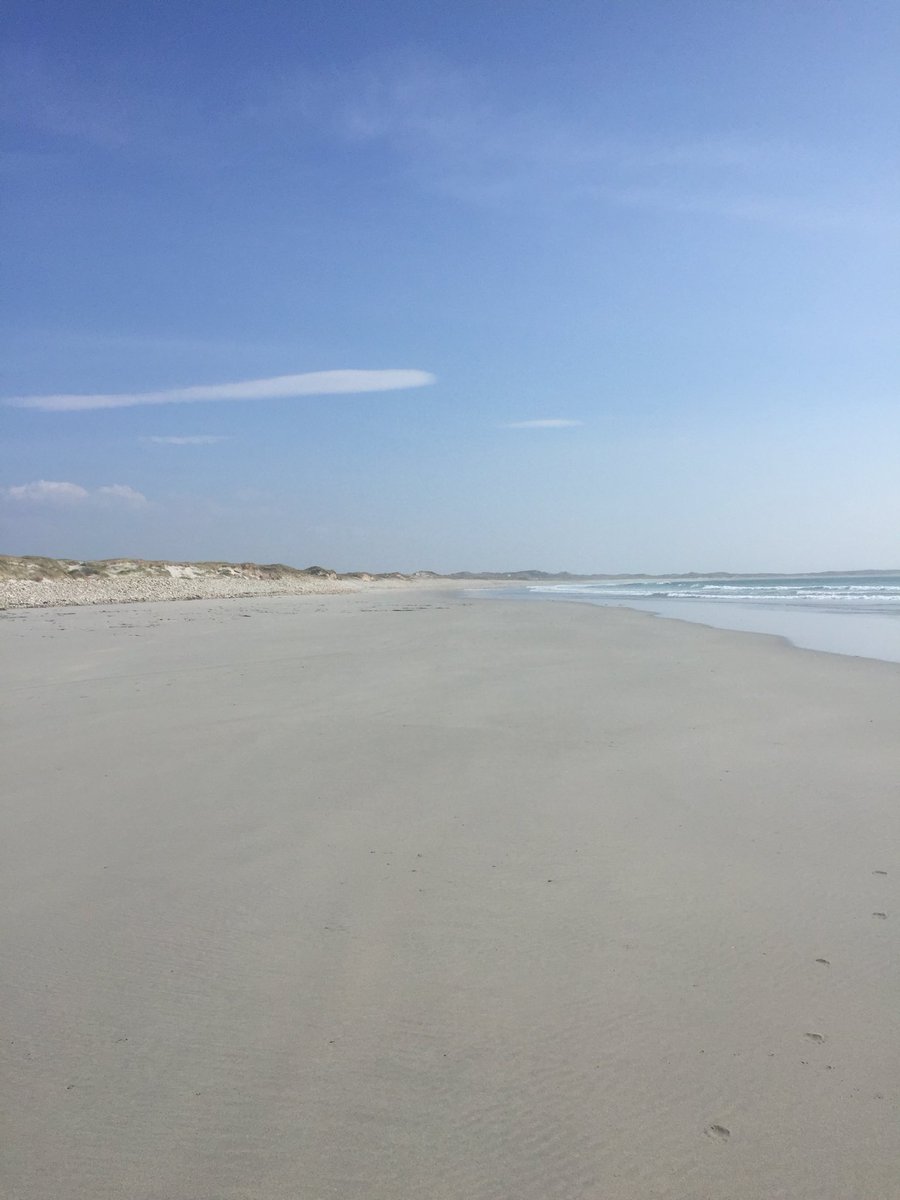 McHaleCaroline's tweet photo. @poloconghaile @IndoWeekend @Indo_Travel_ It’s got to be #Belmullet #Crossbeach @wildatlanticway @AllThingsMayo unspoilt and it’s probably one of the most peaceful places on this earth. Just saying!! #wellbeing https://t.co/x8ivtsBBfn
