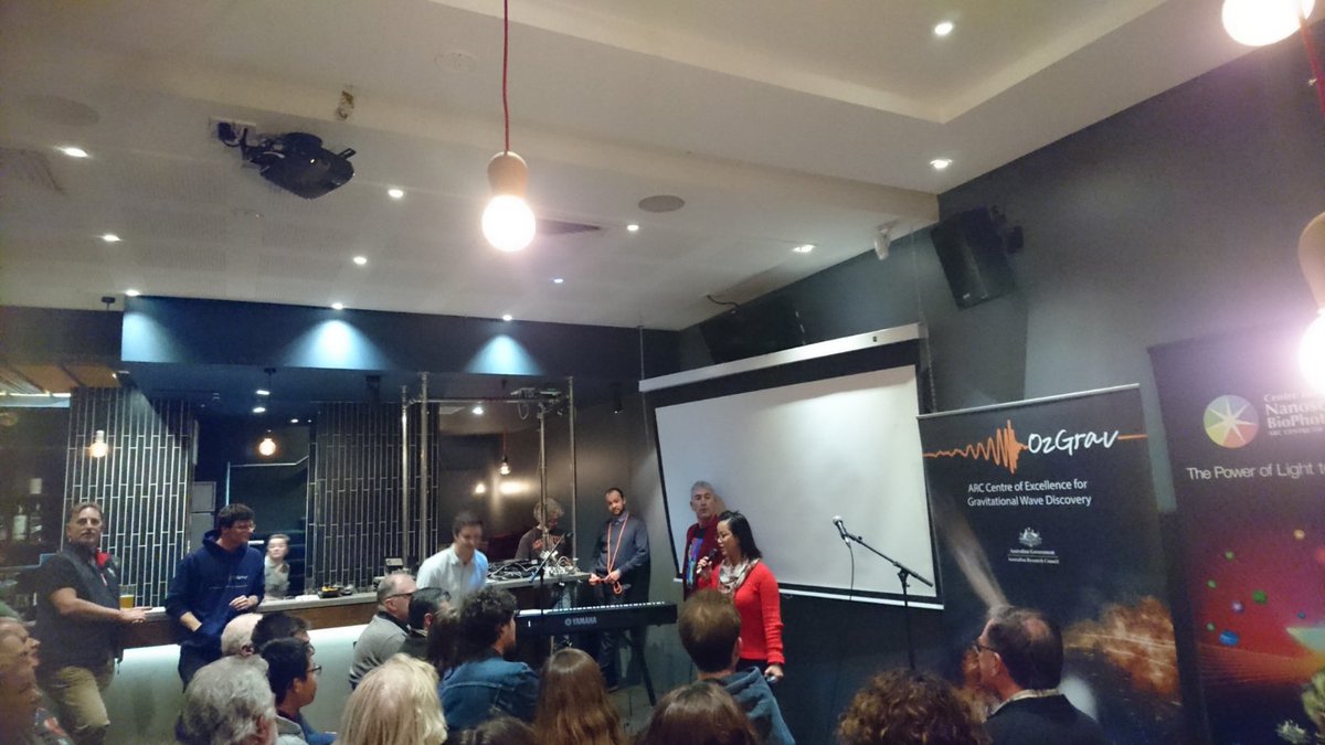 CaboAntonija's tweet photo. @NHTichLam introducing @FLEETCentre at #PhysicsinthePub and Carlos Kuhn doing amazing #magic tricks to explain Schrödinger's cat and string theory with help of
@philuponscience https://t.co/W7A9lDJRGq