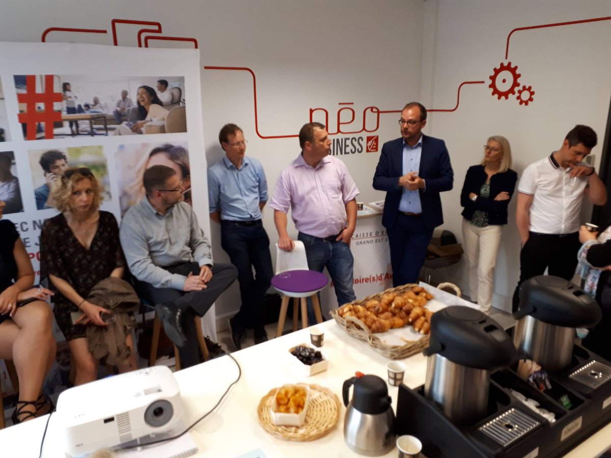 CedricGrandEst's tweet photo. Quel plaisir d’avoir accueilli ce matin le petit-déj. mensuel du réseau « Demain dès l’Aube », au sein de notre Hub #NeoBusiness @CaissEpargneGEE de la @TechnopoleAube à #Troyes !

L’occasion de présenter nos modalités d’accompagmt des entreprises du territoire 🚀 #VousEtreUtile https://t.co/A07pkAIw4e