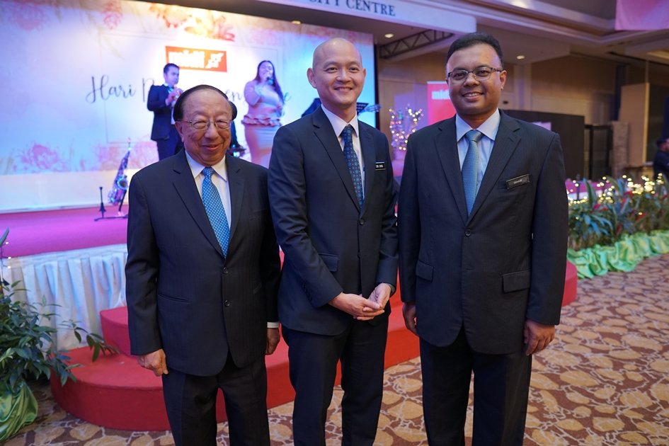 MIDFGroup's tweet image. The Raya celebration continues with MIDF's Hari Raya Open House at Hotel Istana, Kuala Lumpur on Tuesday, 18 June. Thank You to more than 1000 guests who attended the event and for continuously supporting #MIDF. #MIDFRaya2019