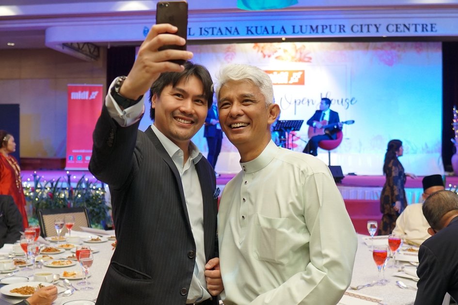 MIDFGroup's tweet image. The Raya celebration continues with MIDF's Hari Raya Open House at Hotel Istana, Kuala Lumpur on Tuesday, 18 June. Thank You to more than 1000 guests who attended the event and for continuously supporting #MIDF. #MIDFRaya2019