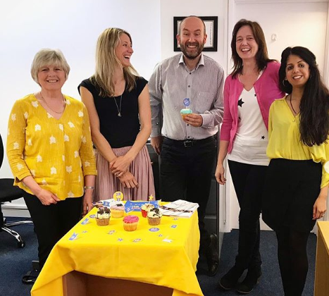 Unique_charity's tweet photo. Celebrating #rarechromoweek at Unique HQ this morning with cupcakes. Tomorrow is #fundayfriday a day to have fun whilst raising awareness & funds for @Unique_charity Download our Big Blue Bake Kit for your own cake sale, FOC at https://t.co/HtgK9MMWBa https://t.co/f7HsKU0C85