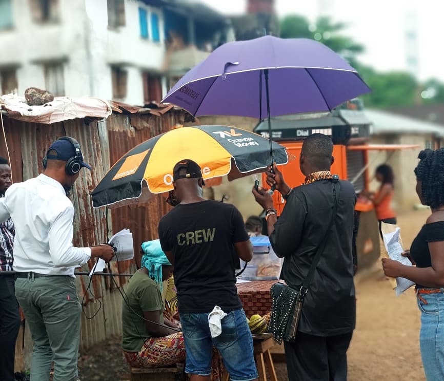 Prioritysols's tweet photo. ‘Orange Money🇸🇱’ is doing an #EXCLUSIVE #Funny #interactive #interesting 'Series' Coming Soon‼
Watch Out‼
Behind the Scenes shooting ‘First Episode’
*** Shot by** #PriorityMultimedia 🇸🇱
#PrioritySolutionsLtd🇸🇱
#SaloneTwitter https://t.co/eTSlRui4p9