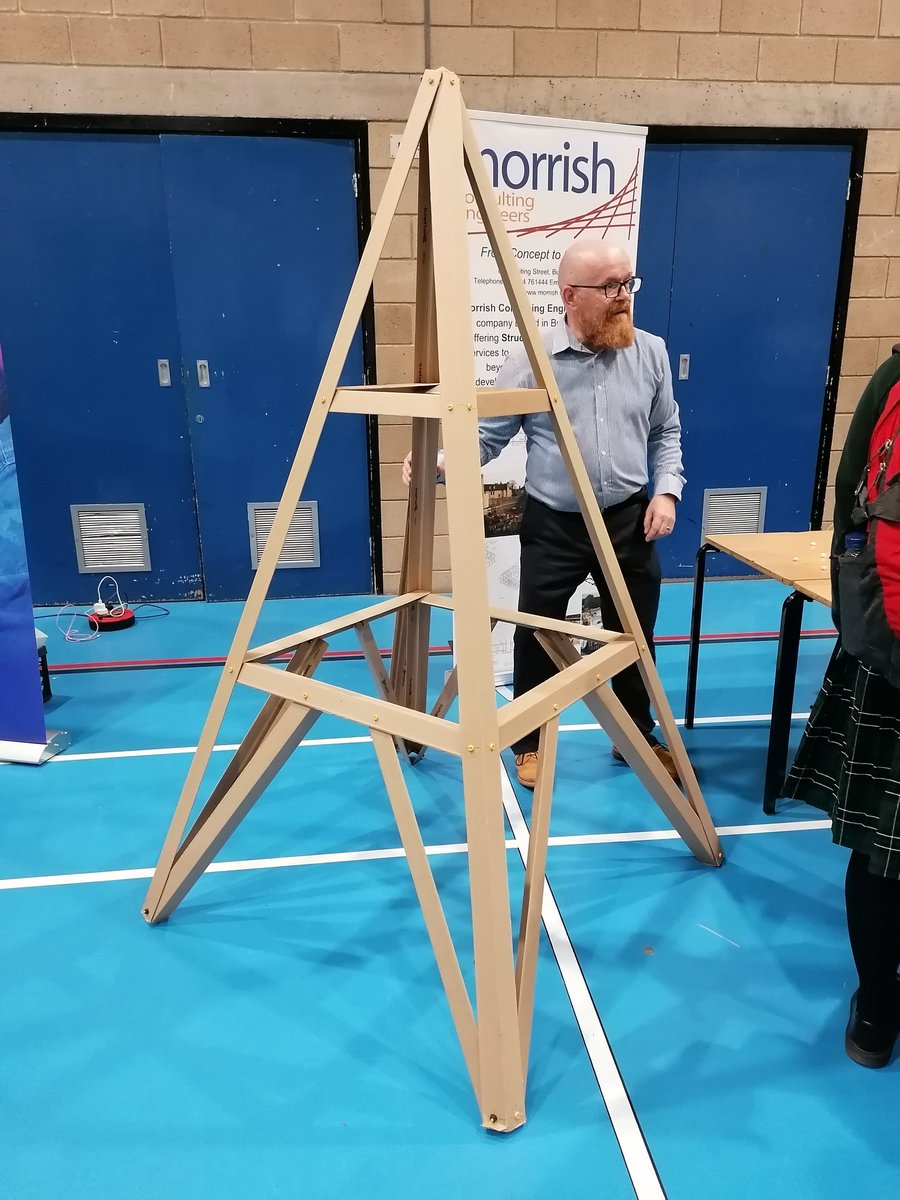 DesignEngLVC's tweet image. Brilliant structure building ideas from @MorrishCEng today @SETPOINTHerts Women in Engineering Event