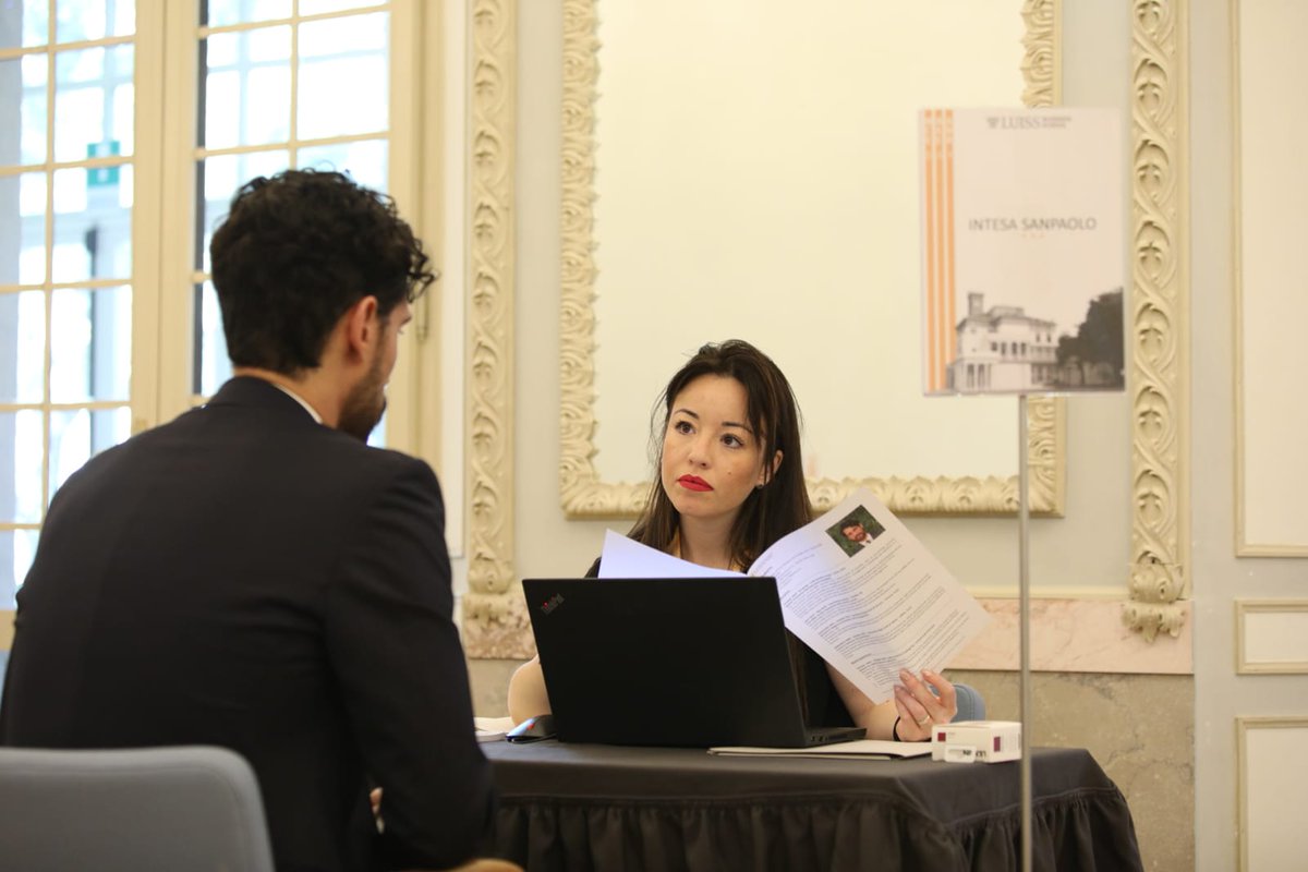 LUISSBusinessIP's tweet photo. It's time for interviews with @intesasanpaolo! #MBA #CareerDay #LuissBusiness https://t.co/73mrpI4vRx