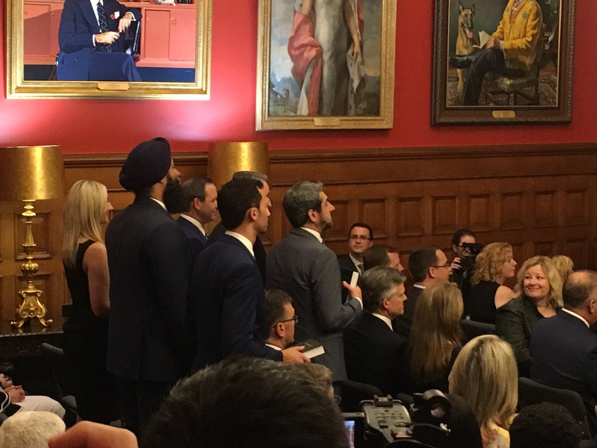 MariekeWalsh's tweet photo. New ministers and associate ministers Doug Downey, Ross Romano, Kinga Surma, Stephen Lecce, Paul Calandra, Prabmeet Sarkaria and Jill Dunlop are sworn into cabinet before they take their individual oaths #onpoli https://t.co/BYufonVLgE