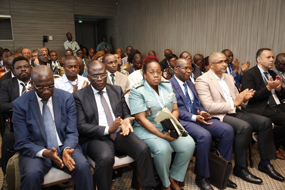 APV-FLEGT C.I. tweet media