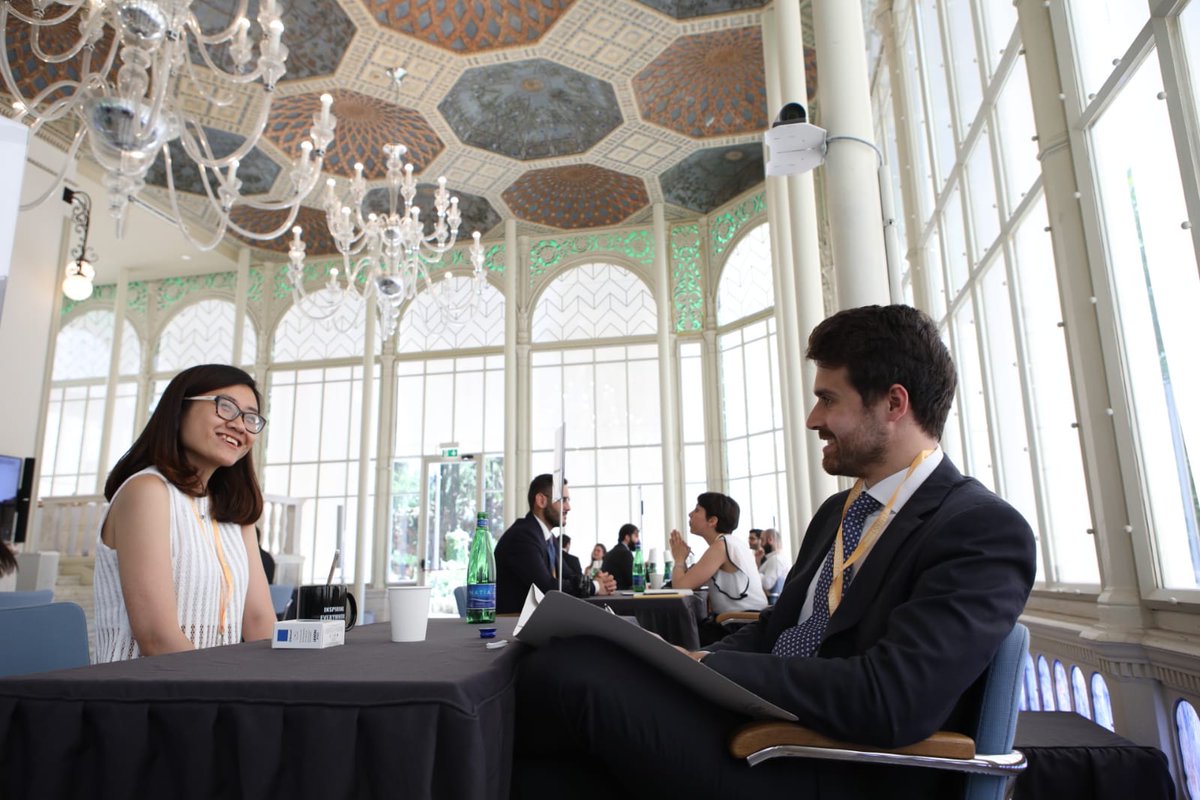 LUISSBusinessIP's tweet photo. It's time for interviews with @EY_Italy! #MBA #CareerDay #LuissBusiness https://t.co/bI9qURVJTr