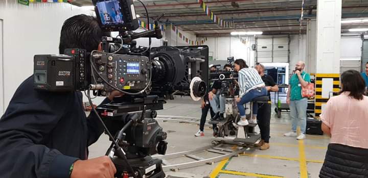 efdstudiosmx's tweet photo. El día de ayer nos visitaron estudiantes de la licenciatura en Producción digital de la Universidad de Monterrey. En su estancia tuvieron la oportunidad de aprender sobre el uso y cuidado del equipo, así como el tipo de proyectos que se desarrollan en EFD. #20efd https://t.co/dUuBABQTfX
