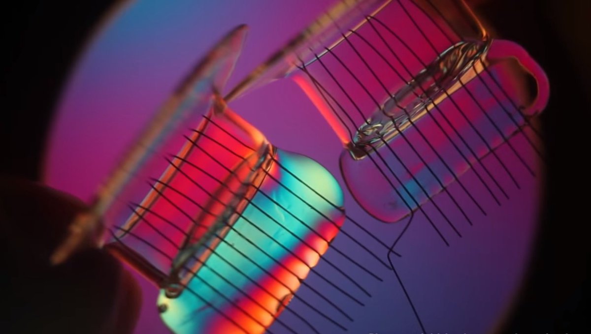 lyuben_lyubenov's tweet image. Glass, Metal, Argon or Why Do They Made Still The Nix-1 Indicators
#HardwarePro #NIXIE #NIX1 #NIXIEIndicator #Argon #Neon #Mercury
hardware-pro.com/2019/06/20/gla…