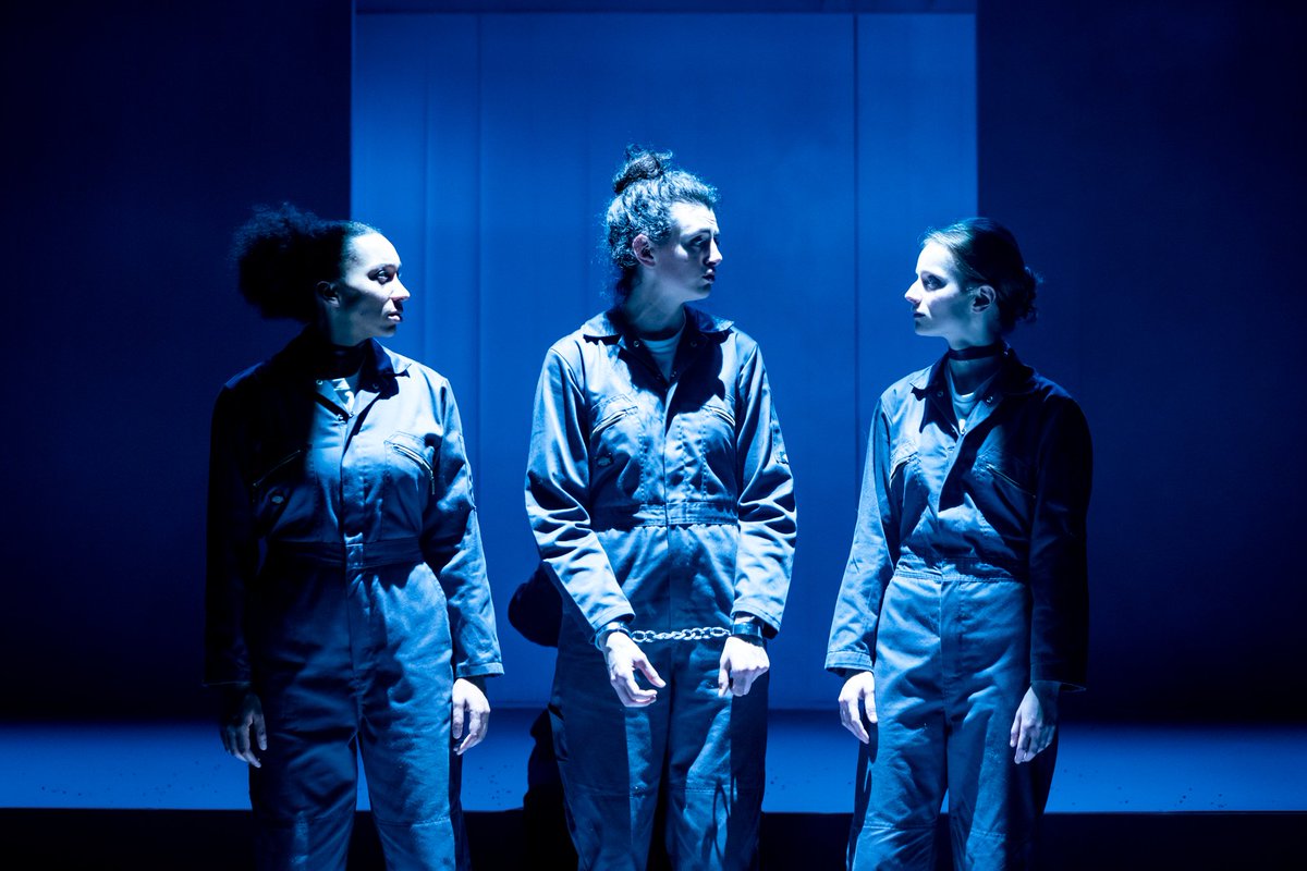 Dystopian drama, Machinal opens TONIGHT! Book tickets now! Saturday matinee £6.50! artsed.co.uk/whats-on/machi…
Director: Jess Edwards (@FlippingTheatre)
Set and Costume Designer: Laura Ann Price
Lighting Designer: Dan Saggars
Sound Designer: Charlotte Bickley
Photography: @SGPhoto_