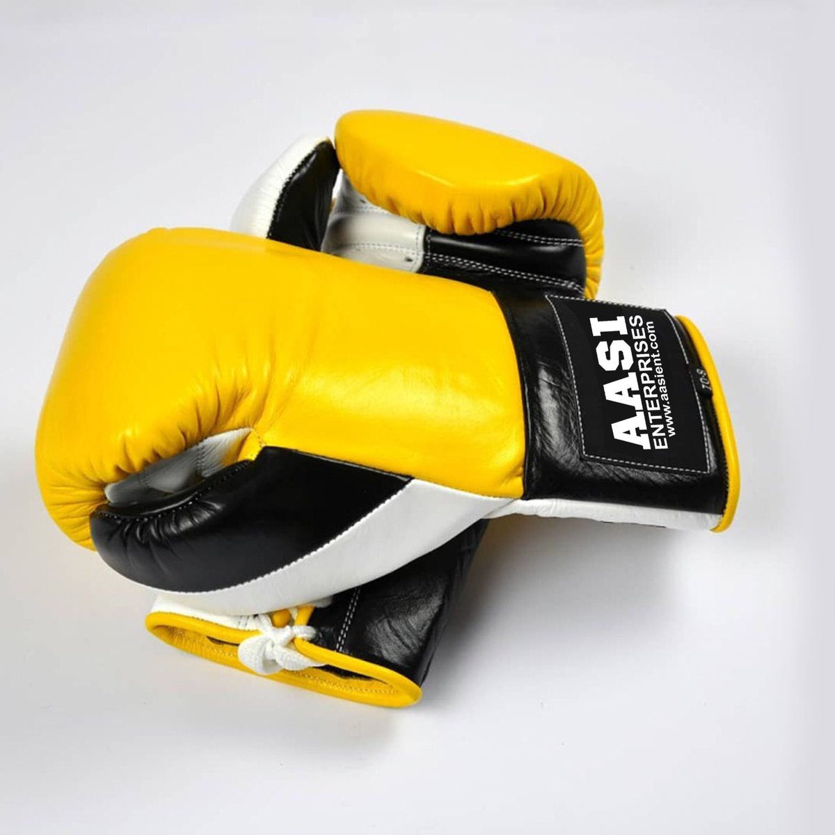 AASIENTERPRISES's tweet photo. boxing gloves https://t.co/IaRhTIrE1A