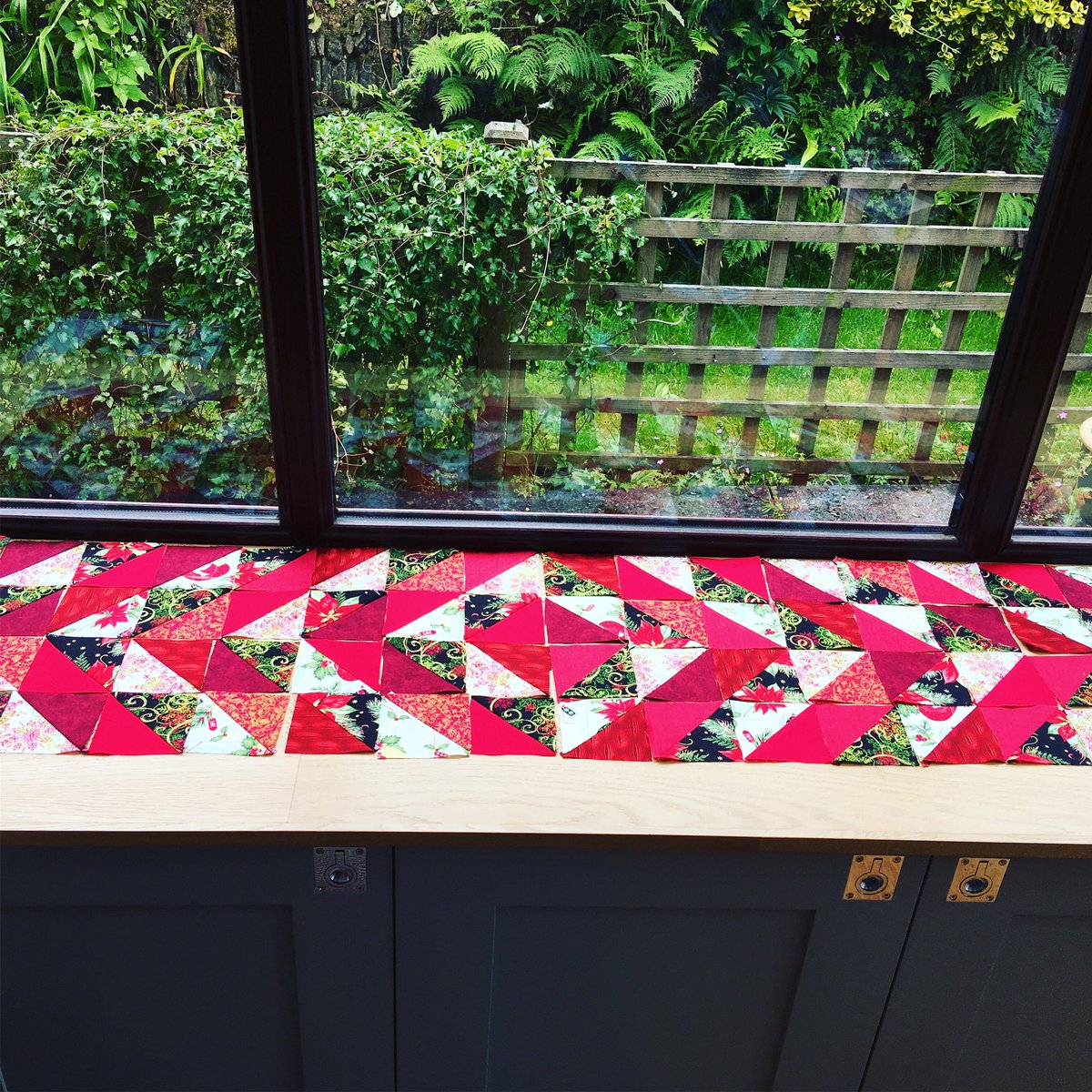 PatchworkDream's tweet photo. Yes it really is #Christmasinjune at #patchworkdreamer but these things take time! #patchworkteacher #bodmin #cornwall https://t.co/WUBAOwcCG0