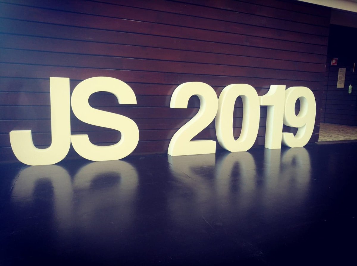 NantesUniv's tweet photo. Les Journées Scientifiques commencent aujourd'hui à #Nantes ! A ce soir 19h pour la conférence grand public, et n'oubliez pas d'inclure le hashtag #JSUN2019 dans vos tweets. https://t.co/MAXSvXMc82