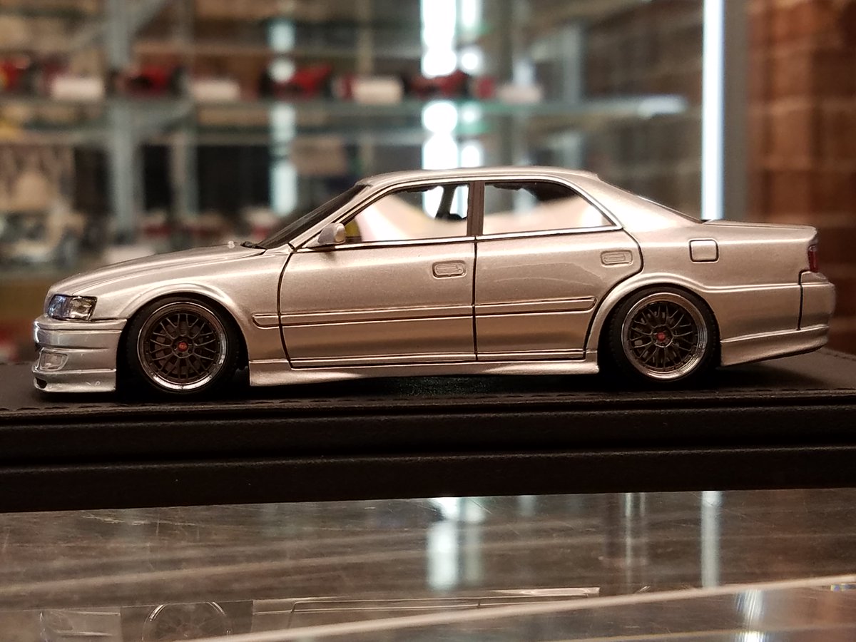 1/43 トヨタ チェイサー ツアラー V (JZX100) Pearl White Wo