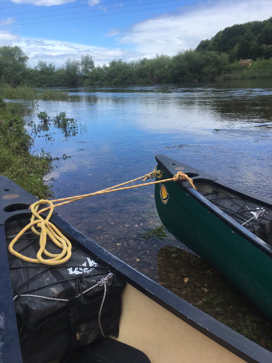 On the beautiful #riverwye today from #Rossonwye to #kernebridge with #foundationstudies @Gloscol @GC_OutdoorEd #cinderfordoutdooradventure @riverlevel_0731 @YOFI_riverwye @DeanWyeBiz @wyebeauty @DeanWye