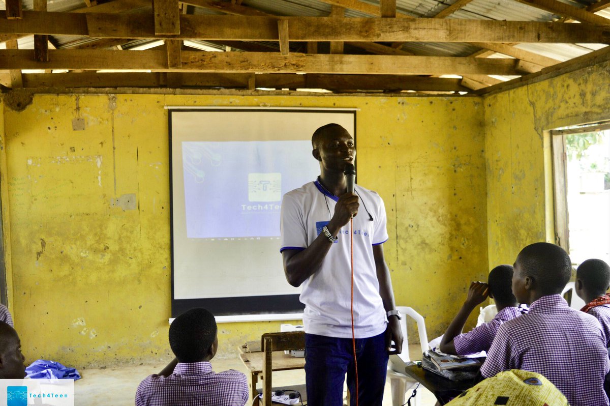 _Tech4Teen's tweet photo. Yesterday, we were @ Okota Grammar School, Isolo for Our Tech Outreach.

We believe you don't need to be a  science student before you can be  Tech Savvy. 

 #tech4teen
 #techawareness
 #techoutreach
 #techmeetsteen https://t.co/UGATnr19h7