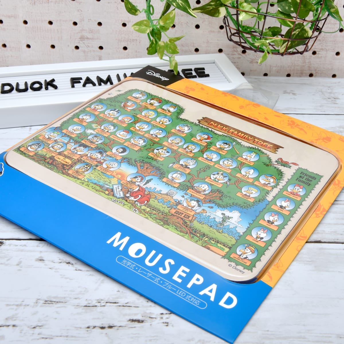 ট ইট র Dtimes ダックファミリーの家系図デザイン Pga ディズニー ドナルドダック生誕85周年 マウスパッド 本日6月日発売 詳細 T Co Rhpazdvnlq