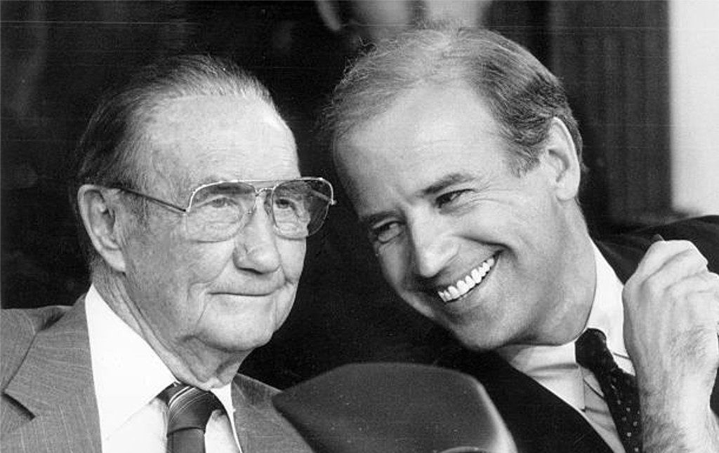 Joe Biden has praised segregationists & James Eastlands for 40 yrs. But it’s MUCH worse. Joe & Strom Thurmond are co-authors of mass incarceration & Crime/Drug Bills in 82/84/86/88. Joe’s friendships w/Old Jim Crow IS what created New Jim Crow. Want context? Receipts? A thread: