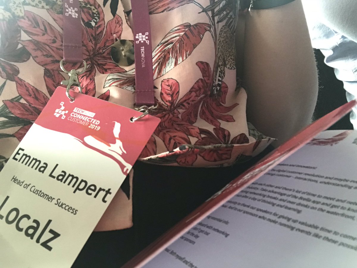 emma_lamps's tweet photo. Itβs nice when the conference youβre at chooses their lanyard colours to match the lairy AF shirt you decided to wear π
π»βπ» @_Tech_NOVA #Customer19 https://t.co/h6w5mcmNvH