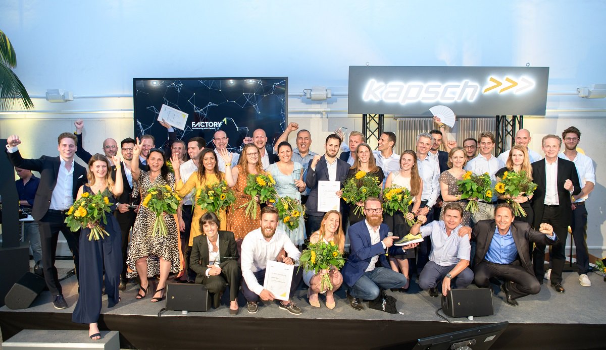 kapschnet's tweet photo. ππ€Passionate entrepreneurs, strong PoCs, hot temperatures & an excited audience - this was the #kapschfactory1 #2K19 Demo Day! We already look forward to a promising post-acceleration phase.
With @aerostate_io, @Bestmile @DerqAI @exeonanalytics & @ObjectBox_io https://t.co/tn53y0AGS3