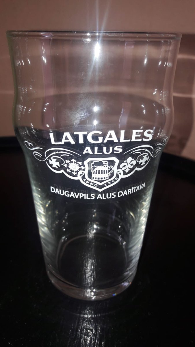 Alus glāzes Ilūkstes veikalā. 🍺