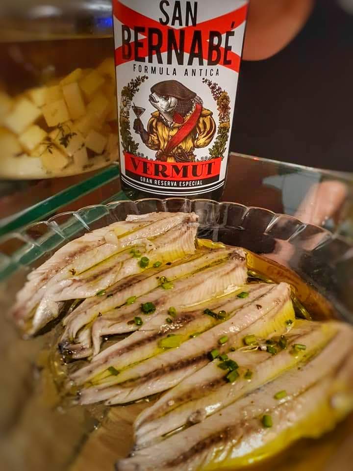 #diamundialdelatapa de filetes de caballa de <a href="/conservaspureza/">Conservas La Pureza</a> con un #vermut Sant Bernabé Gran Reserva Especial