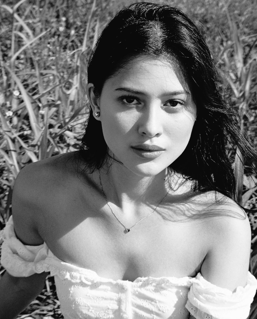 MmWrob's tweet photo. Timeless Beauty 🌸 ○ @MauWrob https://t.co/Re67PVRZSe